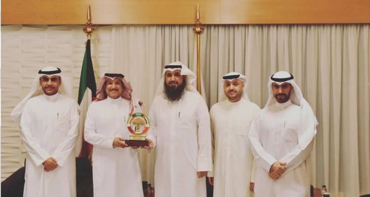 بحث الأمين العام للمركز الدكتور كمال آل حمد آفاق التعاون مع رئيس مجلس إدارة جمعية المهندسين الكويتية 