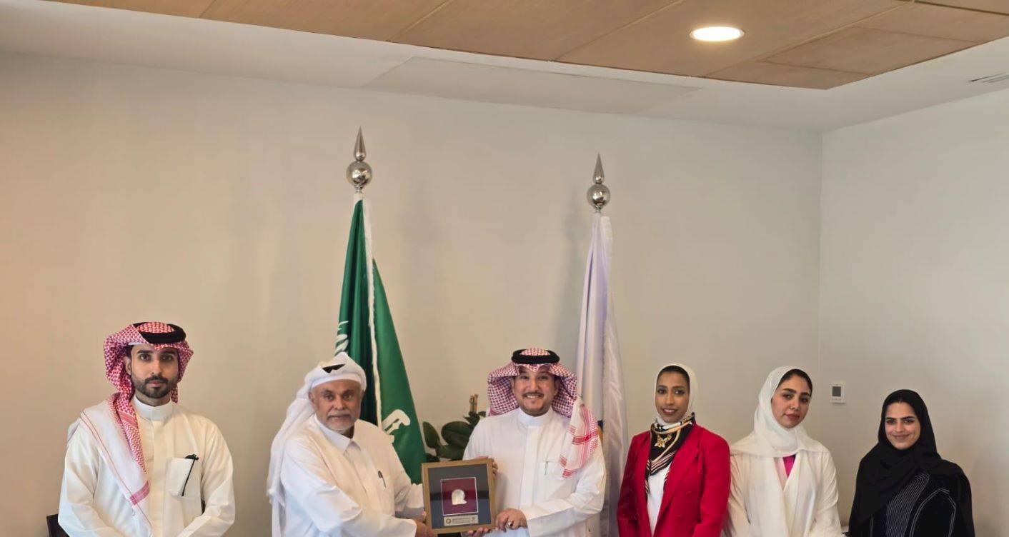الأمين العام لمركز التحكيم التجاري لدول مجلس التعاون في ضيافة رجل الأعمال الأستاذ خالد العبدالكريم