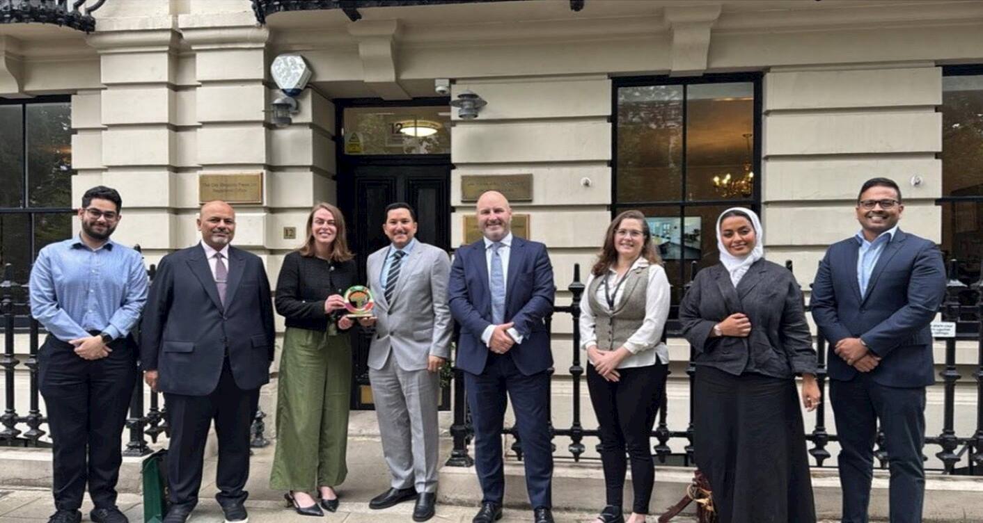 visited the Chartered Institute of Arbitrators (CIArb) in the United Kingdom.